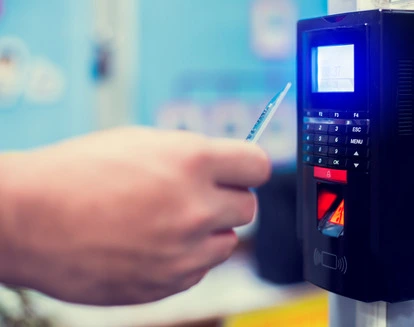 How to Use Time and Attendance Systems Productively in the Middle East feature image